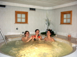 Gemütlich im Whirlpool Gemütlich im Whirlpool