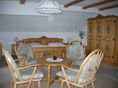 Beispiel Wohn-Schlafzimmer